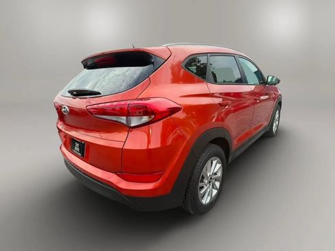 Used 2016 Hyundai Tucson SE w/ Option Group 02 FWD image 7