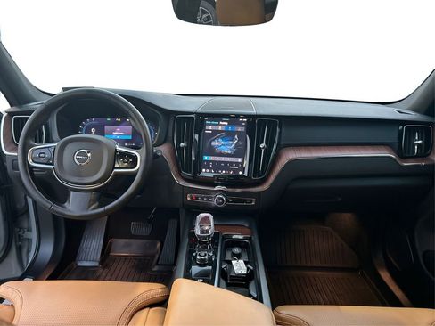 Used 2024 Volvo XC60 T8 Ultimate w/ Protection Package Premier image 28