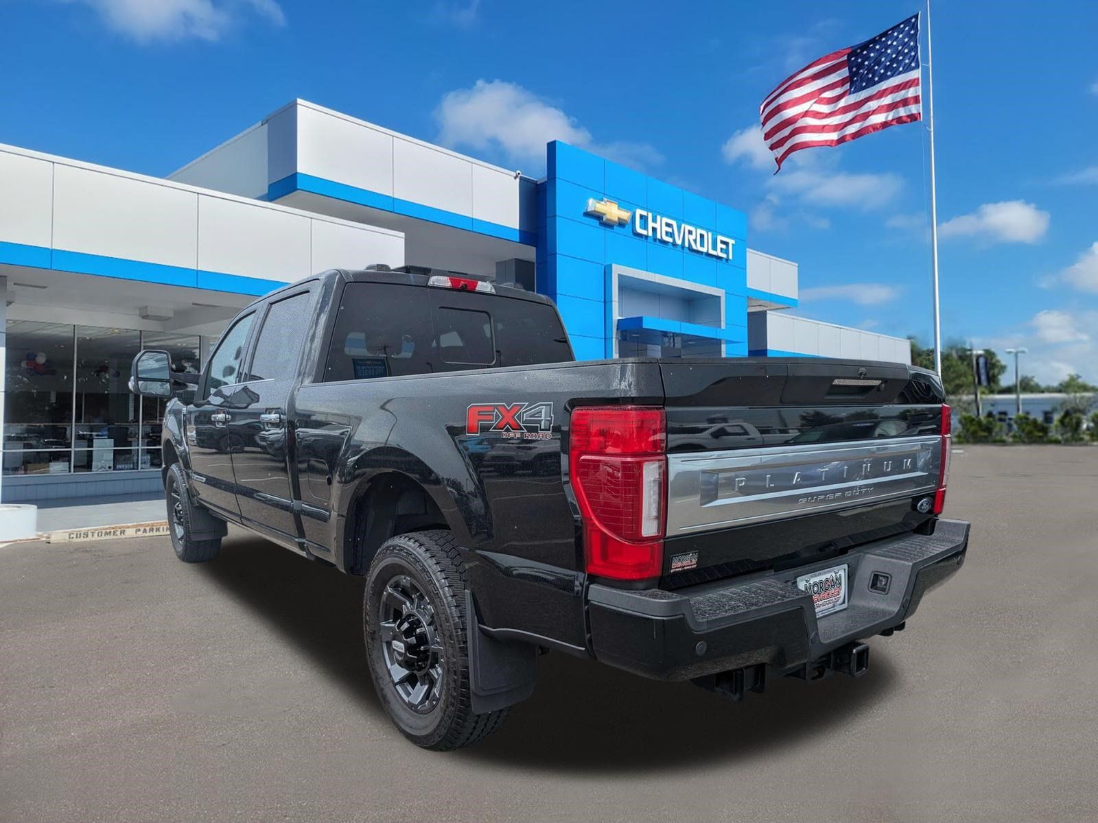 Used 2021 Ford F350 Platinum AWD/4WD image 5