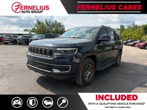 Used 2022 Jeep Wagoneer Series I AWD/4WD image 6