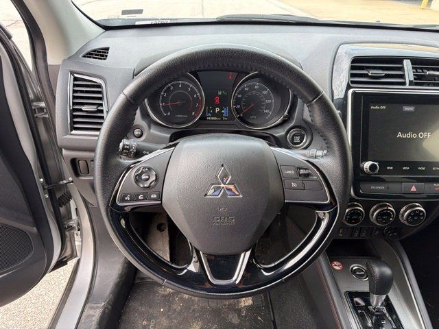 Used 2024 Mitsubishi Outlander Sport SE AWD/4WD image 21