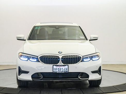 Used 2022 BMW 330i Sedan w/ Driving Assistance Package RWD image 7