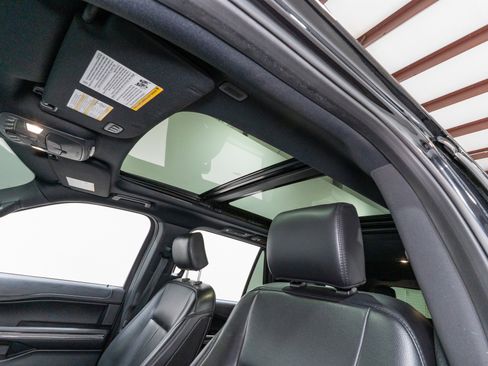 Used 2020 Ford Expedition XLT w/ Equipment Group 202A image 17