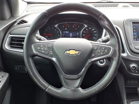 Used 2020 Chevrolet Equinox LT FWD image 17