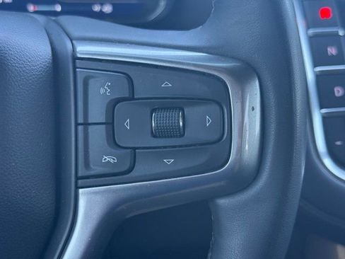 Used 2023 Chevrolet Tahoe Z71 w/ Z71 Off-Road Package AWD/4WD image 27
