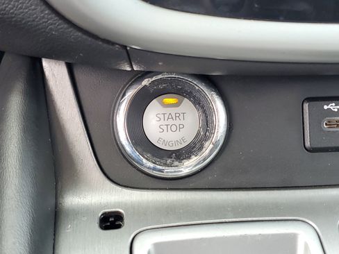 Used 2019 Nissan Murano S w/ Cargo Package image 27