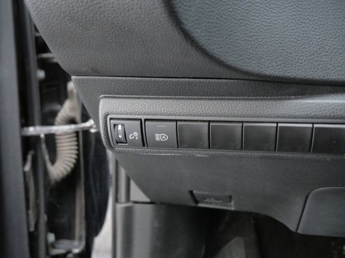 Certified 2024 Toyota Corolla SE image 27