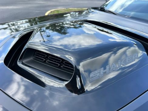 Used 2018 Dodge Challenger R/T Plus image 36