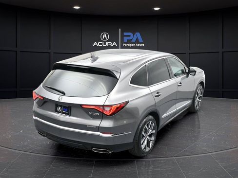 Used 2023 Acura MDX SH-AWD w/ Technology Package image 33