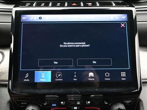 Used 2023 Jeep Grand Cherokee Overland AWD/4WD image 36