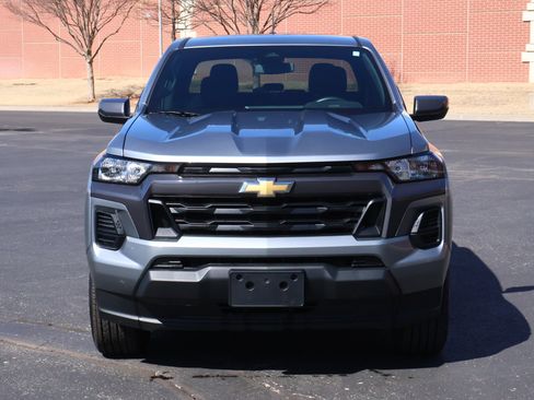 Used 2023 Chevrolet Colorado LT w/ Advanced Trailering Package image 23