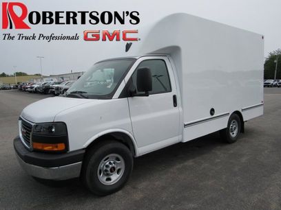 New 2025 GMC Savana 3500 w/ Power Convenience Package