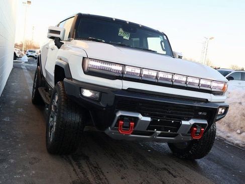 New 2025 GMC Hummer EV 3X w/ LPO, Sport Package AWD/4WD image 5
