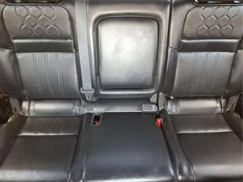 Used 2023 Nissan Frontier Pro-X w/ Pro-X Premium Package RWD image 16