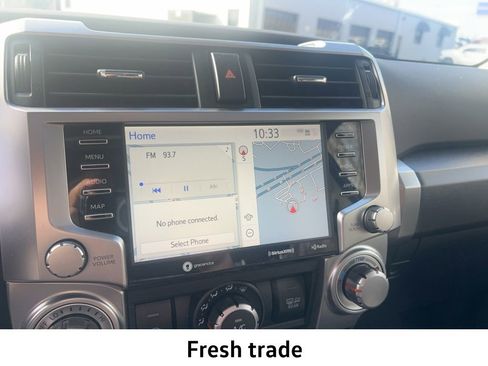 Used 2022 Toyota 4Runner SR5 Premium w/ Moonroof Package image 15