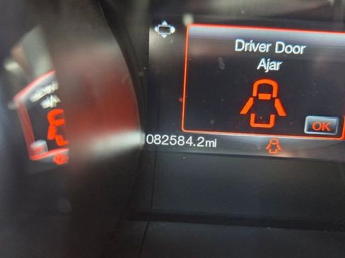 Used 2016 Ford Mustang Premium image 30