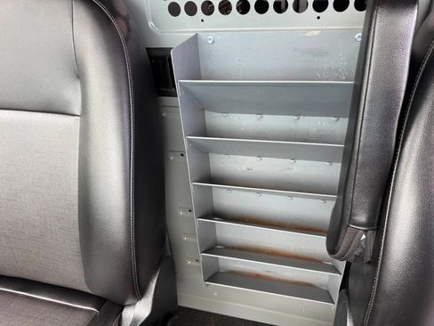 Used 2020 Ford Transit 150 Low Roof RWD image 27