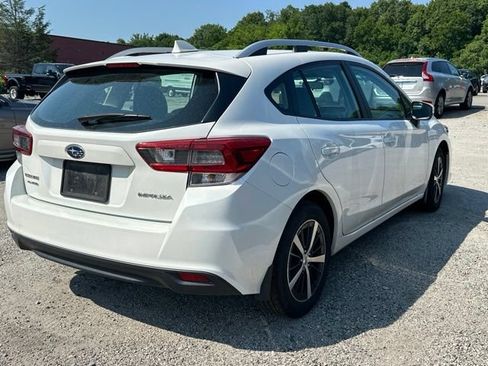 Used 2022 Subaru Impreza 2.0i Premium AWD/4WD image 5