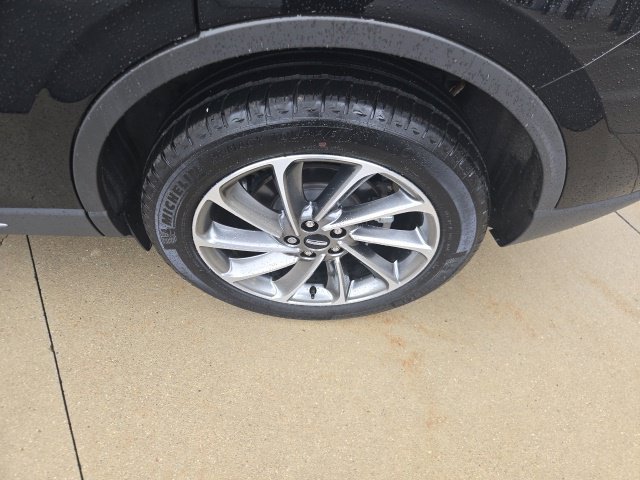 Used 2024 Lincoln Corsair AWD w/ Equipment Group 101A image 11