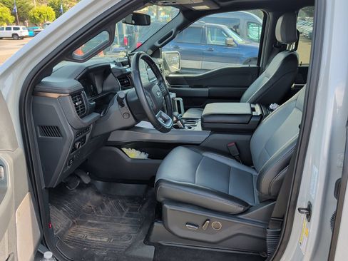 Used 2024 Ford F150 Lightning Lariat AWD/4WD image 12