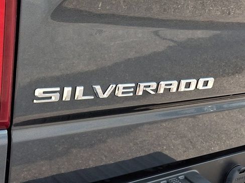 Used 2019 Chevrolet Silverado 1500 Custom Trail Boss w/ Custom Convenience Package AWD/4WD image 34