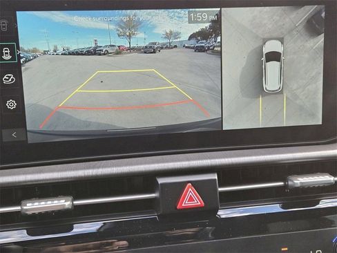 New 2026 Kia Sportage X-Line w/ X-Line Technology Package AWD/4WD image 15