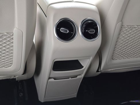 Used 2025 Mercedes-Benz GLA 250 image 15