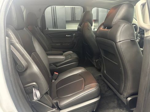 Used 2016 GMC Acadia SLT w/ Open Road Package AWD/4WD image 29