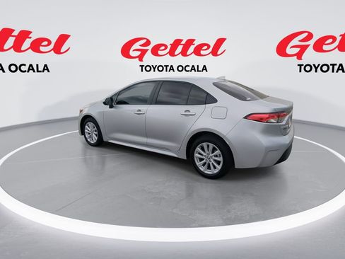 Used 2024 Toyota Corolla LE w/ LE Convenience Package image 6