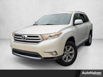Used 2011 Toyota Highlander SE