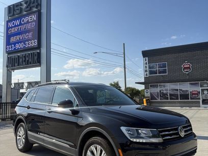 Used 2018 Volkswagen Tiguan SE