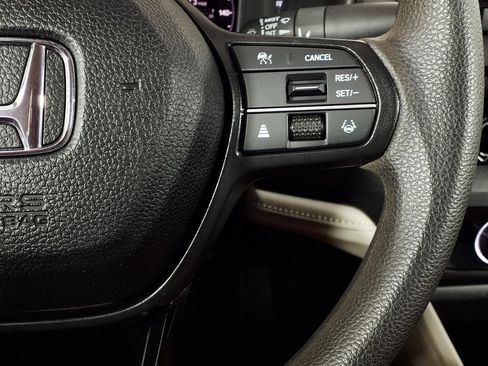 Used 2024 Honda Accord LX image 19
