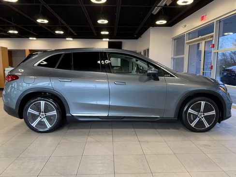 Used 2023 Mercedes-Benz EQE 350+ 4MATIC SUV w/ Exclusive Trim Package image 15