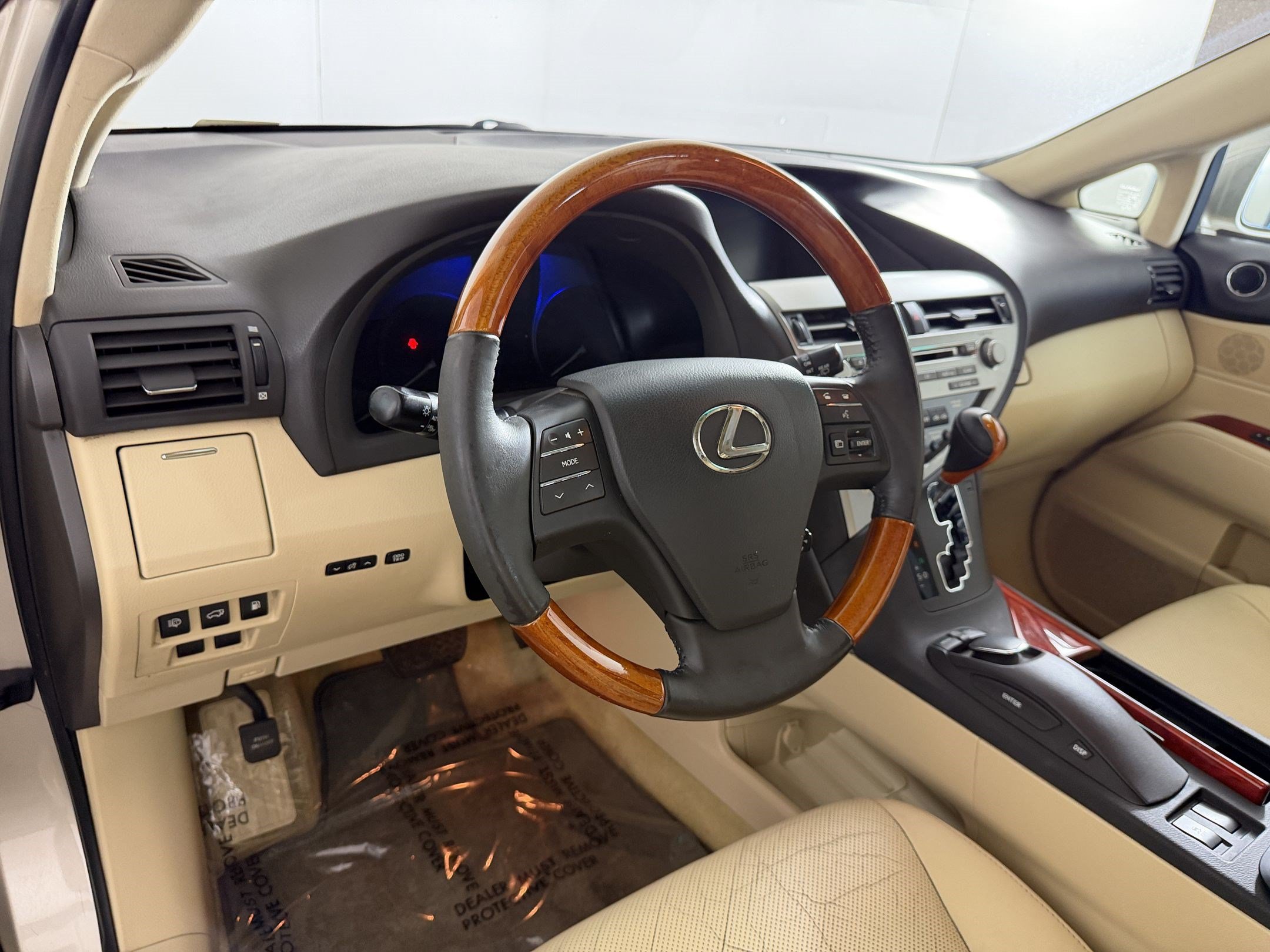 Used 2012 Lexus RX 450h AWD w/ Premium Pkg image 4