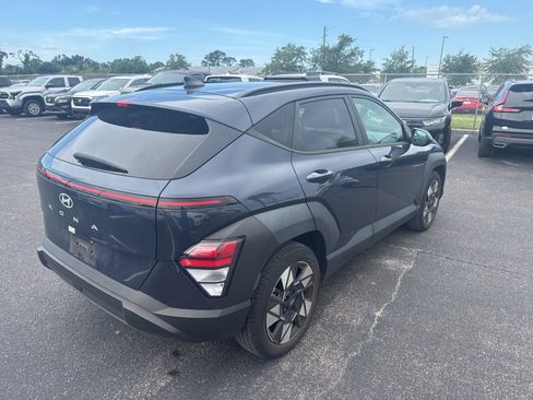 Used 2024 Hyundai Kona SEL w/ Convenience Package FWD image 7