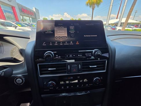 Used 2022 Nissan Armada SL w/ Midnight Edition Package RWD image 22