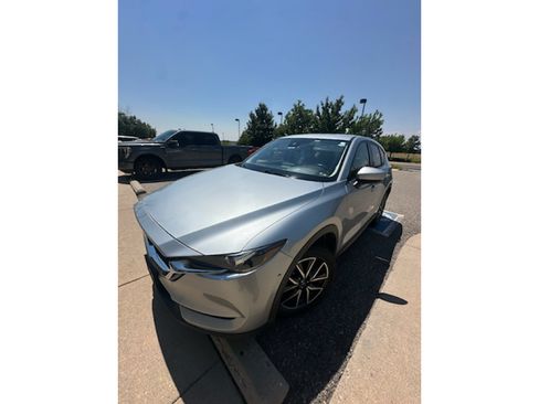 Used 2018 MAZDA CX-5 Touring AWD/4WD image 2