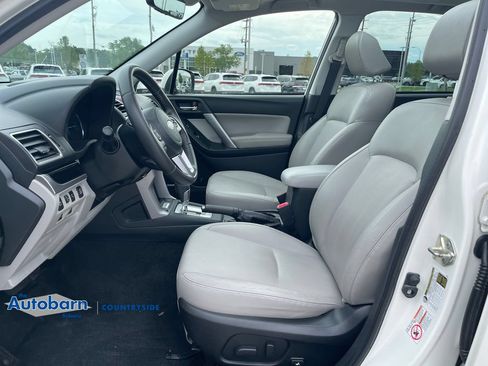 Used 2018 Subaru Forester 2.5i Limited AWD/4WD image 9