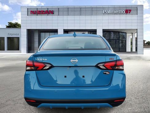 New 2025 Nissan Versa SR w/ Trunk Package image 4