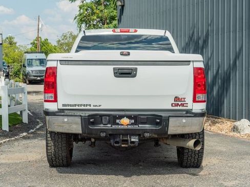 Used 2012 GMC Sierra 2500 SLT w/ SLT Convenience Package image 5