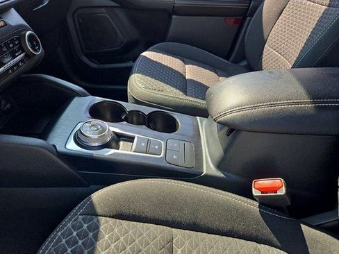 Certified 2023 Ford Escape Active AWD/4WD image 22