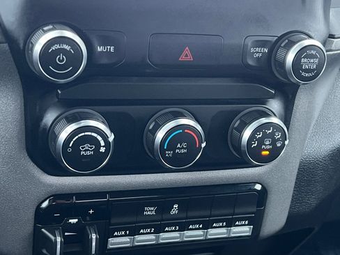 Used 2022 RAM 2500 Tradesman image 16