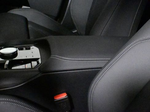 Used 2026 BMW X3 xDrive30 w/ Convenience Package image 24