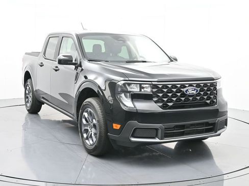 New 2025 Ford Maverick XLT w/ XLT Luxury Package AWD/4WD image 4