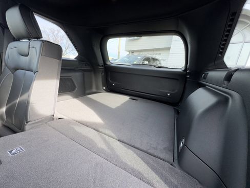 New 2026 Jeep Grand Cherokee Limited w/ Limited Altitude Package image 18