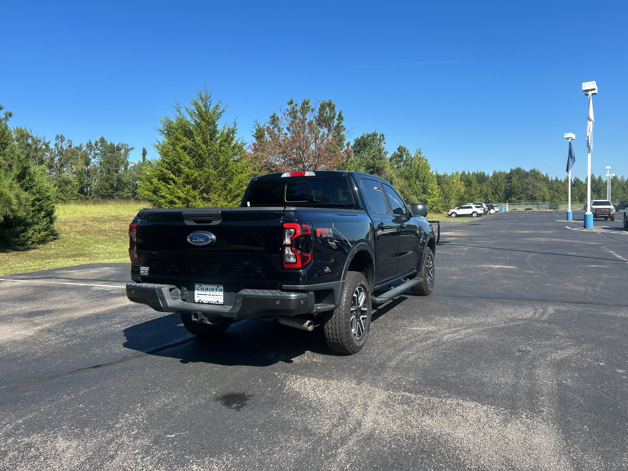 Certified 2024 Ford Ranger Lariat w/ FX4 Off-Road Package AWD/4WD image 7