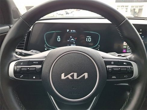 Certified 2023 Kia Sportage X-Line w/ X-Line Premium Package image 16