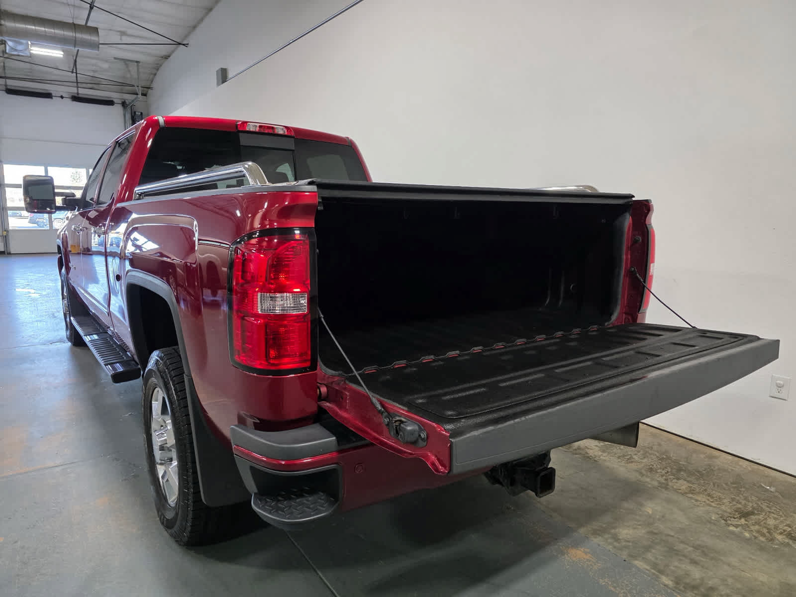 Used 2019 GMC Sierra 3500 Denali w/ Duramax Plus Package AWD/4WD image 4