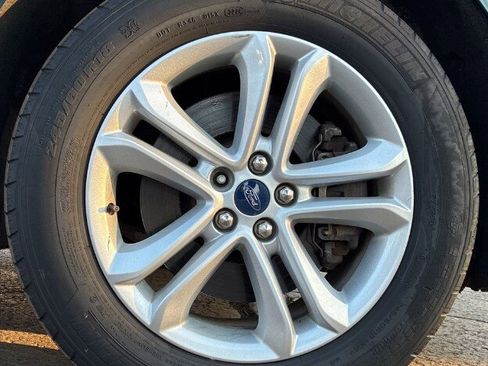 Used 2020 Ford Edge SEL w/ Convenience Package image 10