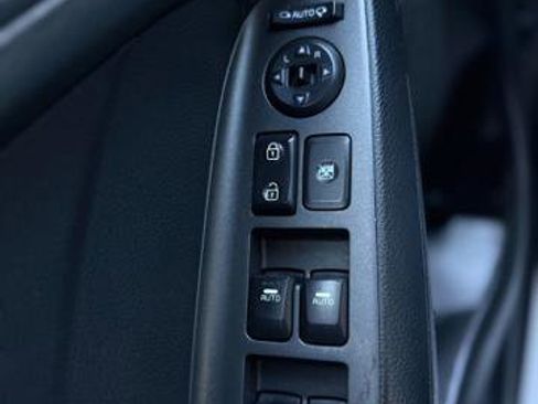 Used 2014 Kia Forte EX FWD image 16